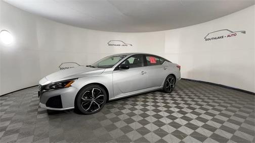 2023 Nissan Altima 2.5 SR