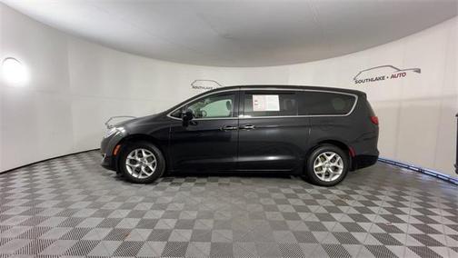 2020 Chrysler Pacifica Touring