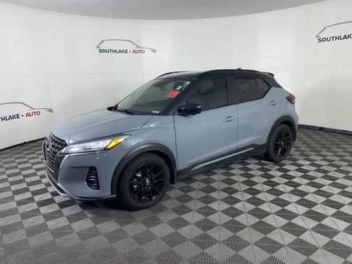 2021 Nissan Kicks SR