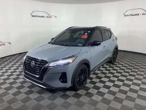 2021 Nissan Kicks SR