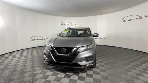 2022 Nissan Rogue Sport SV