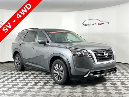 2025 Nissan Pathfinder SV