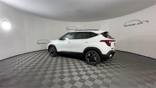 2025 Kia Seltos EX