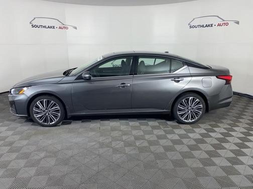 2025 Nissan Altima SL