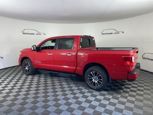2021 Nissan Titan SV