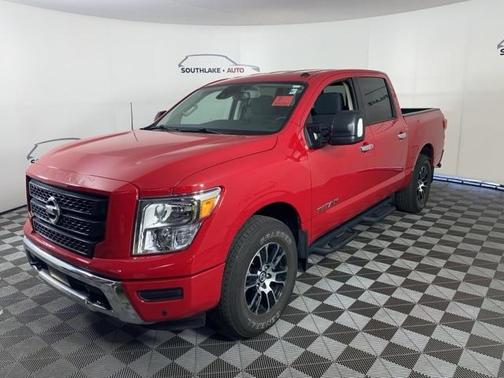 2021 Nissan Titan SV