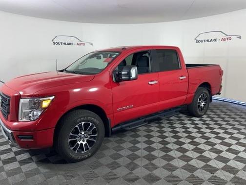2021 Nissan Titan SV