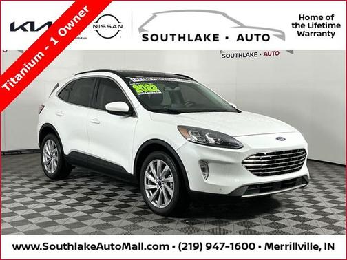 2022 Ford Escape Titanium