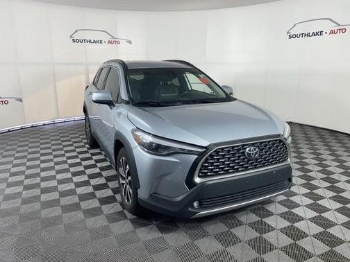2022 Toyota Corolla Cross XLE