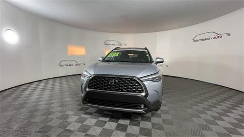 2022 Toyota Corolla Cross XLE