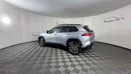 2022 Toyota Corolla Cross XLE