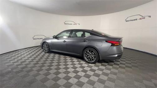 2024 Nissan Altima 2.0 SR