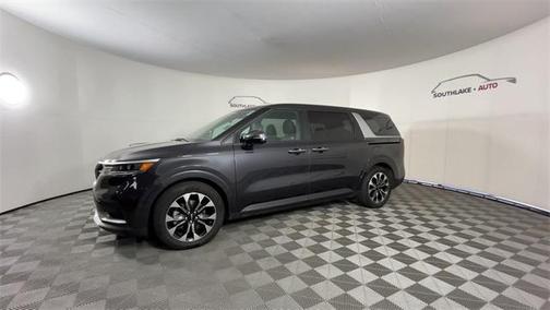 2024 Kia Carnival EX