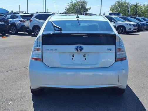 2010 Toyota Prius One