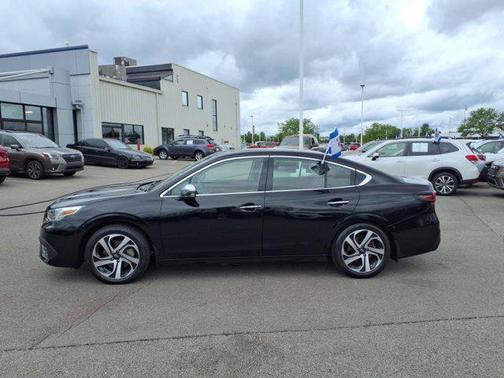 2022 Subaru Legacy Touring XT