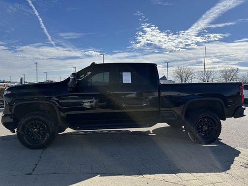 2024 Chevrolet Silverado 2500 4WD Crew Cab Standard Bed ZR2