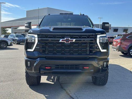 2024 Chevrolet Silverado 2500 4WD Crew Cab Standard Bed ZR2