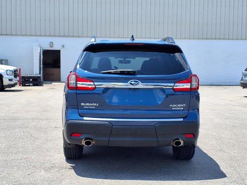 2022 Subaru Ascent Limited 7-Passenger