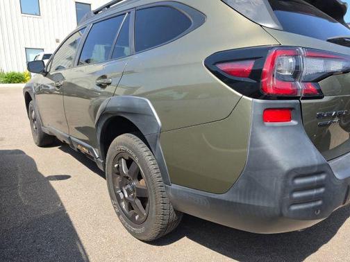 Autumn Green Metallic 2023 Subaru Outback Wilderness