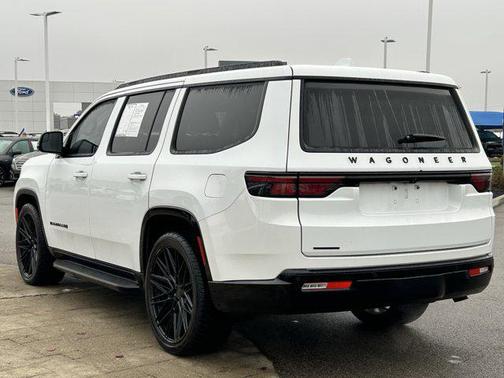 2023 Jeep Wagoneer Series II Carbide 4x4