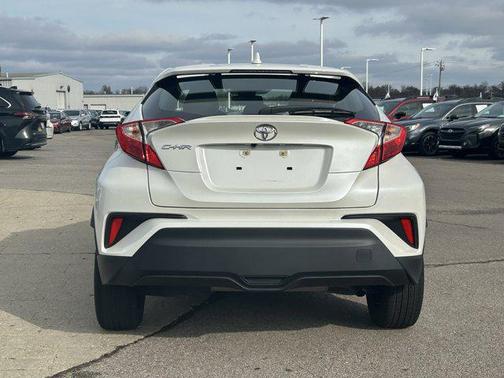 2019 Toyota C-HR LE