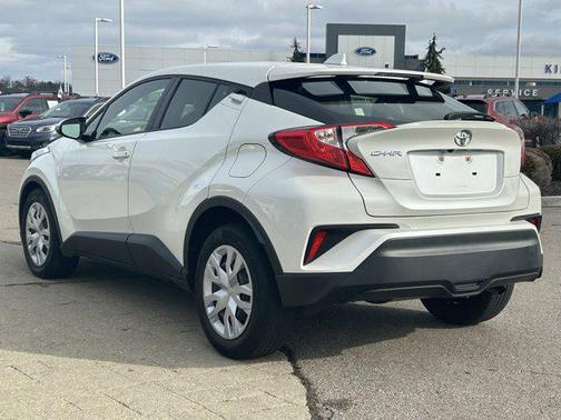 2019 Toyota C-HR LE
