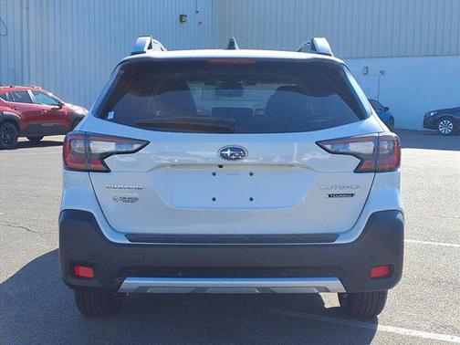 2025 Subaru Outback Touring