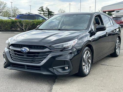 Crystal Black Silica 2023 Subaru Legacy Limited