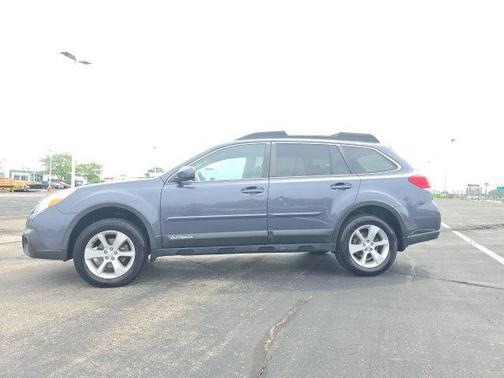 Carbide Gray Metallic 2014 Subaru Outback 2.5i Premium