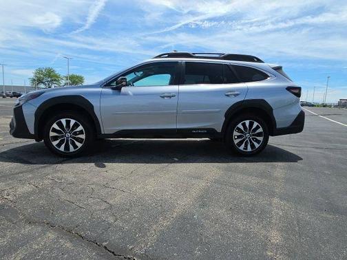 Ice Silver Metallic 2024 Subaru Outback Limited