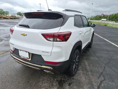 Summit White 2022 Chevrolet Trailblazer ACTIV