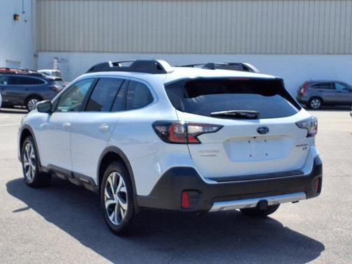 2021 Subaru Outback Limited XT