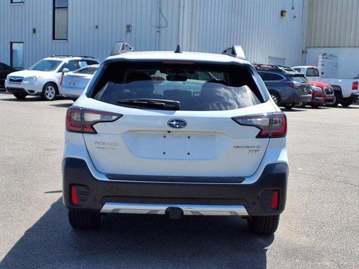 2021 Subaru Outback Limited XT