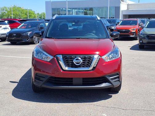2020 Nissan Kicks SV