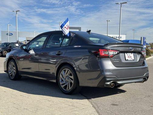 2023 Subaru Legacy Sport