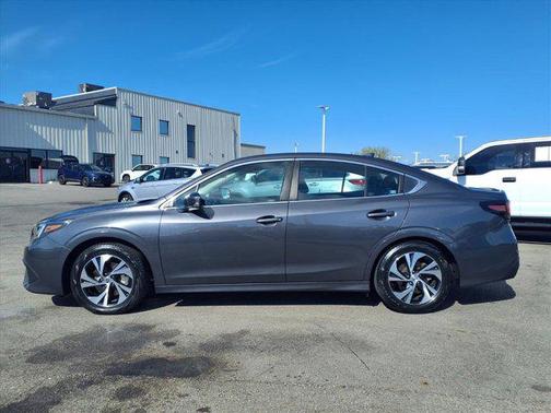 2022 Subaru Legacy Premium