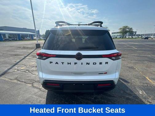 Everest White Pearl Tricoat 2026 Nissan Pathfinder Rock Creek