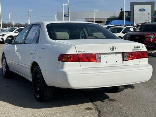 2001 Toyota Camry CE
