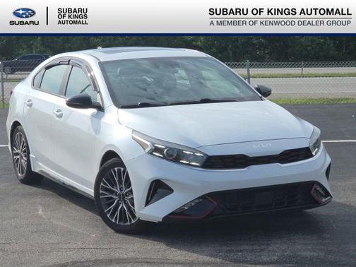 Snow White Pearl 2022 Kia Forte GT-Line