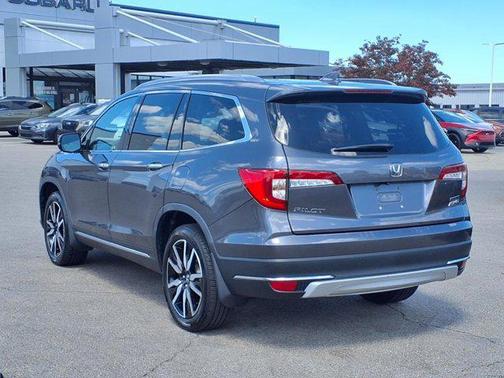 2020 Honda Pilot Touring 8-Passenger