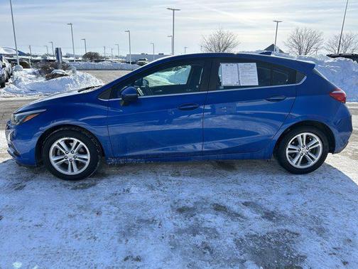 2017 Chevrolet Cruze LT