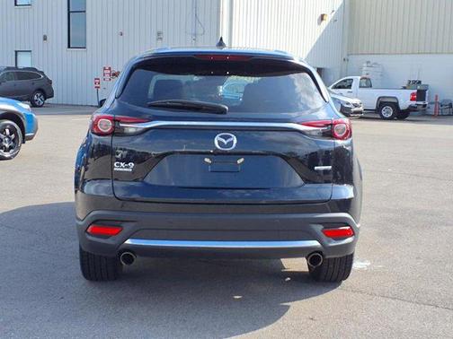 2023 Mazda CX-9 Signature