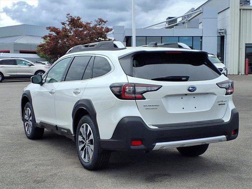 2025 Subaru Outback Touring