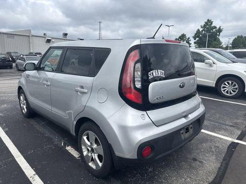 2017 Kia Soul Base