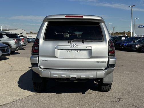2005 Toyota 4Runner Limited V8
