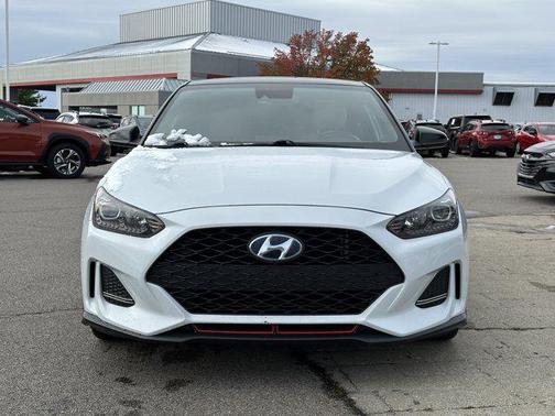 2019 Hyundai Veloster Base