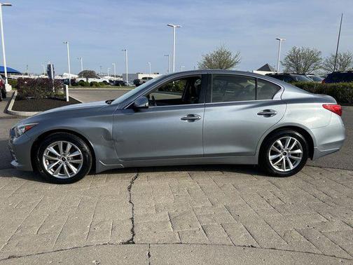 2014 INFINITI Q50 Premium