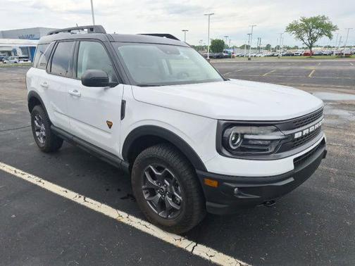 Oxford White 2023 Ford Bronco Sport Badlands