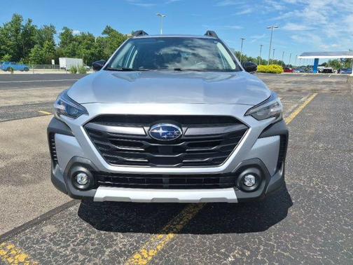 Ice Silver Metallic 2024 Subaru Outback Limited