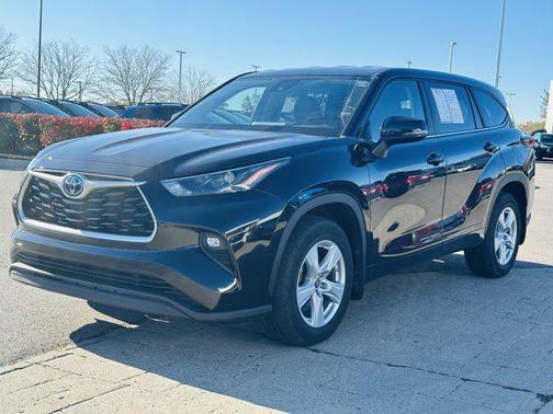 2023 Toyota Highlander Hybrid LE